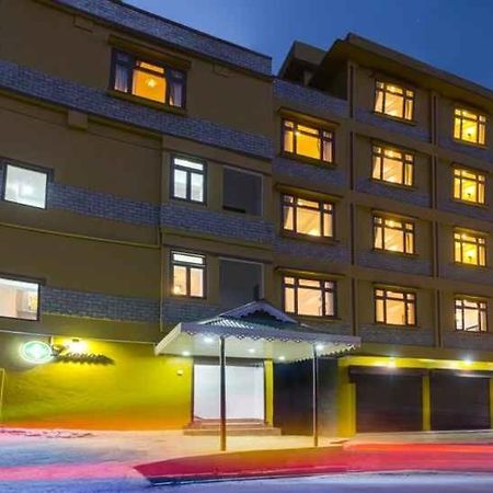The Leenor Regency Gangtok Exterior photo